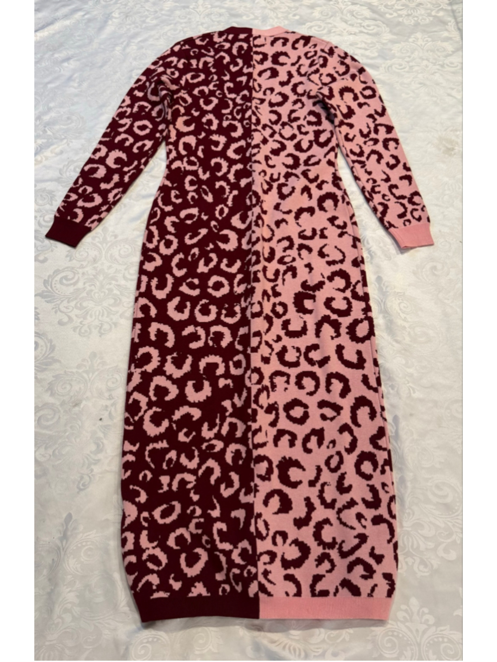 Farm Rio Mixed Leopard V-Neck Knit Midi Cardigan Dress Pink Burgundy Size Medium - Picture 5 of 7